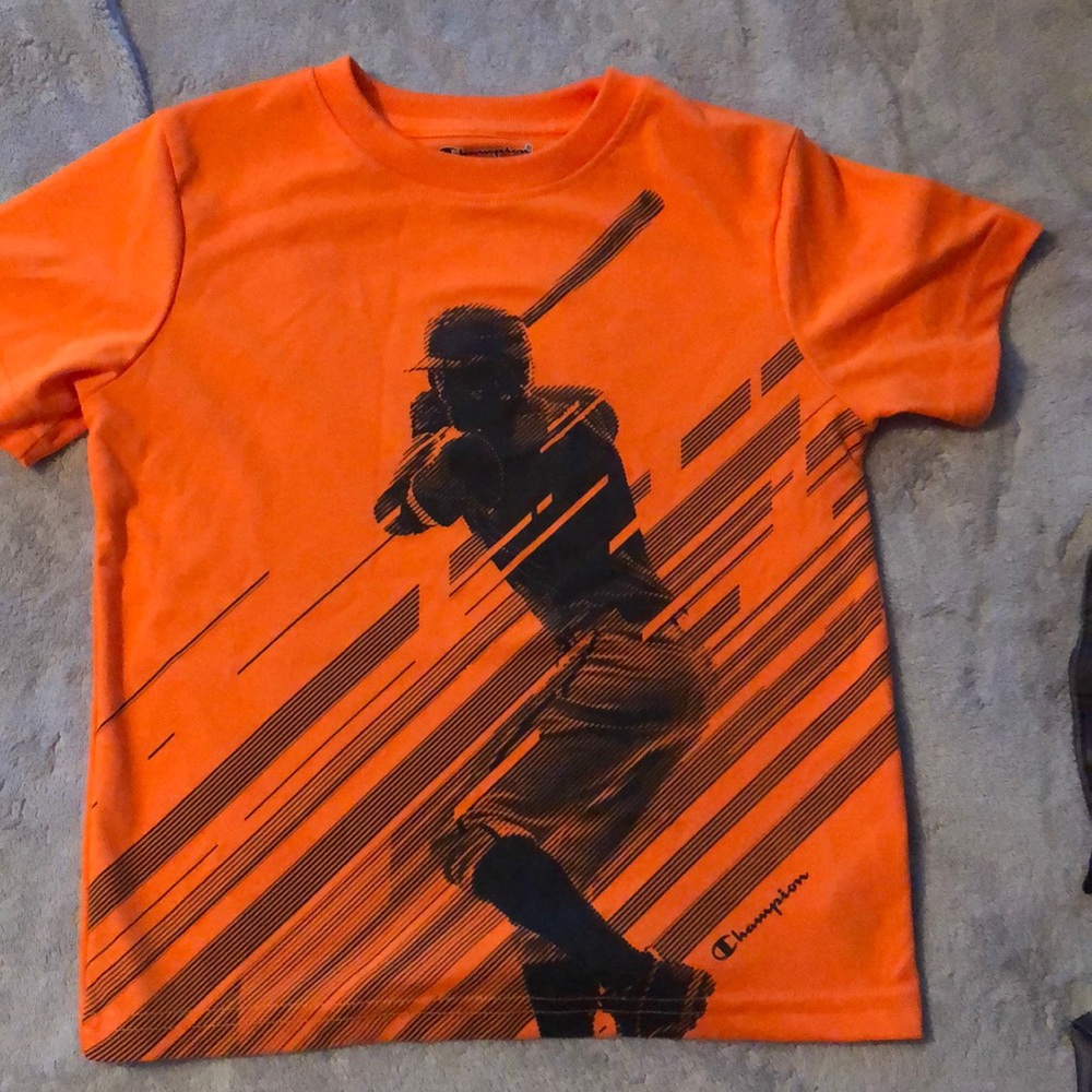 Tshirts - Picture 3 of 3